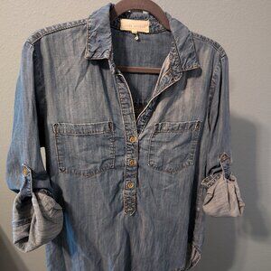 Side Stitch Roll Tab Sleeve Pullover Shirt